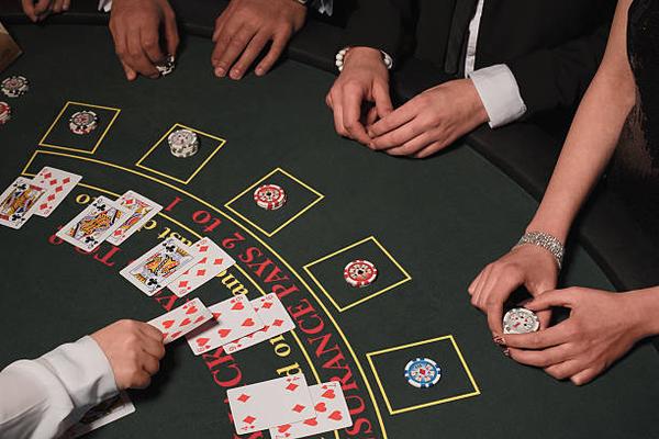 Featured image for Casino in Dubai: Your Transaction Fees Questions Answered